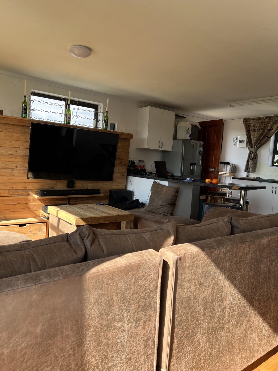 1 Bedroom Property for Sale in Anchorage Park Western Cape